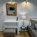 Milos Hotel Adamantas (Milos)