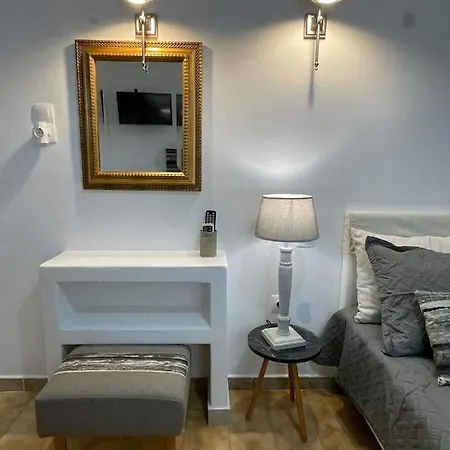 Milos Hotel Adamantas (Milos)