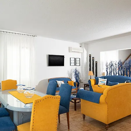 Milos Hotel