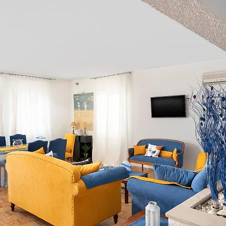 Hotel Milos